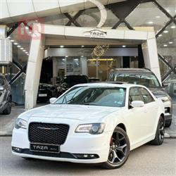 کرایسلەر 300